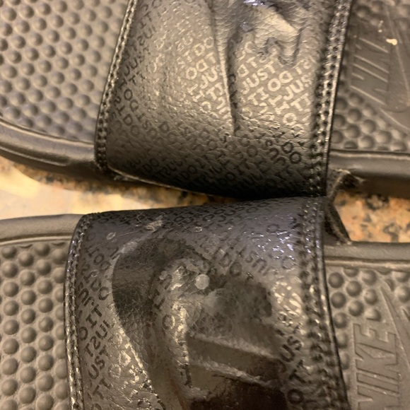 Nike Slides - Picture 4 of 4